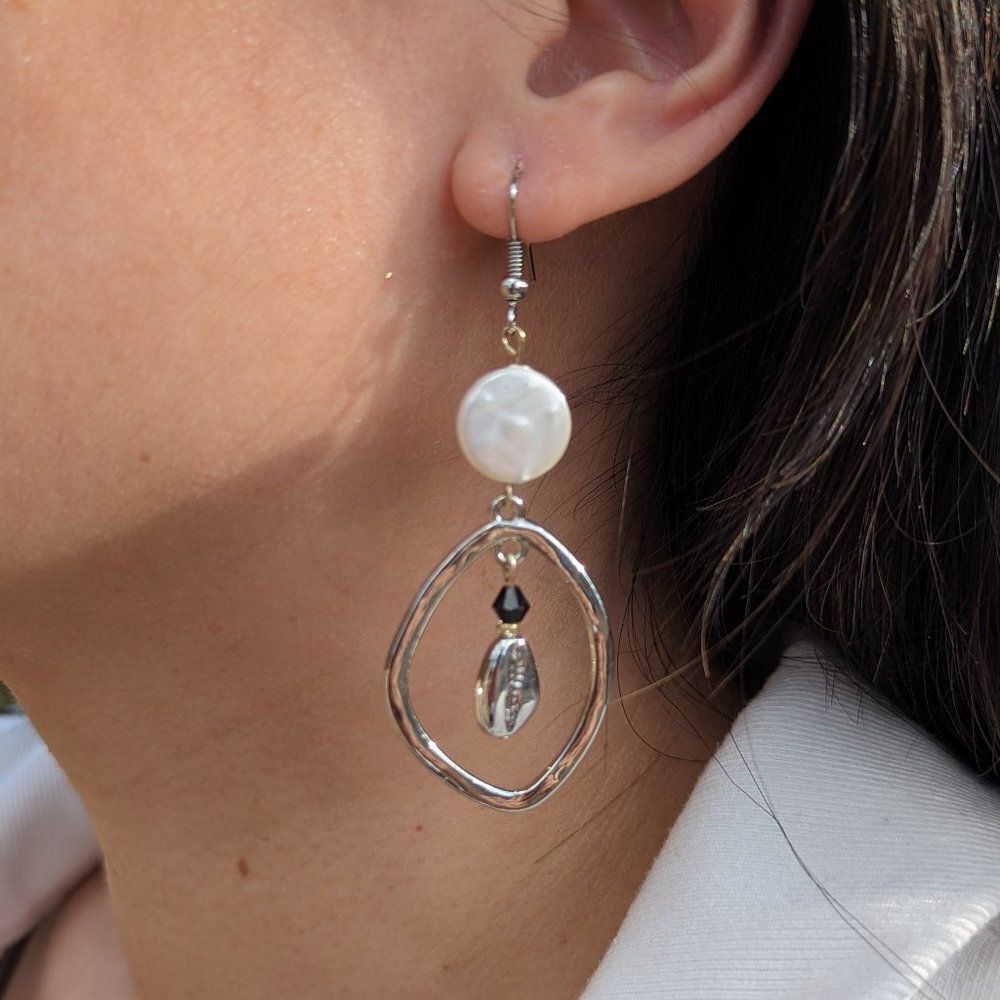 Silver Cowrie Shell with Oval Loop Dangling Earrings Handmade Fashion Jewelry